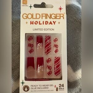 New Holiday Limited Edition Nail Set - Press on Nails Red and White Christmas